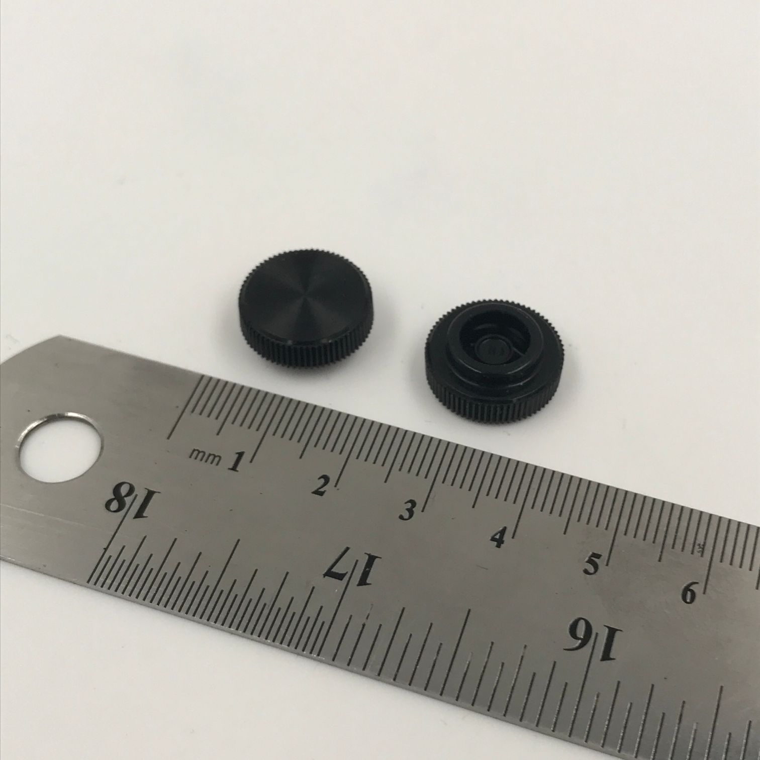 130102 Knurled Thumb Knob 10 Thompson Direct