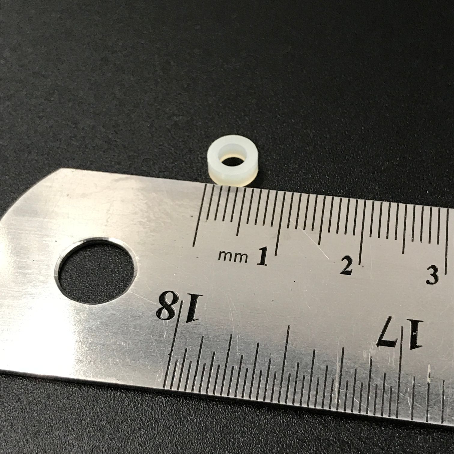 VH006401 Spacer, Nylon Thompson Direct