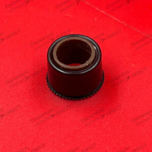 SP 006 858 Bush, Self-Aligning