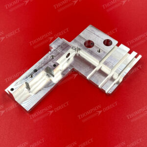 SP 007 576 Blade support plate, LH